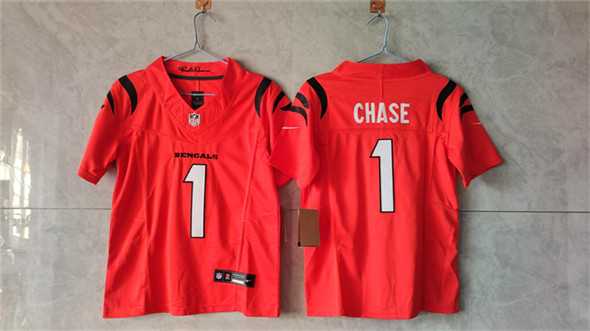 Women%27s Cincinnati Bengals #1 Ja%27Marr Chase Orange F.U.S.E. Vapor Stitched Jersey->new england patriots->NFL Jersey